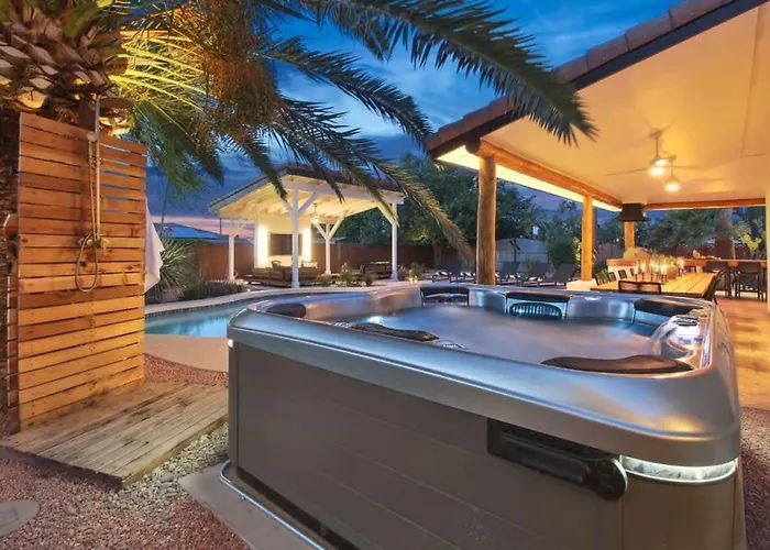 Holiday home Serene Heated Pool & Games *