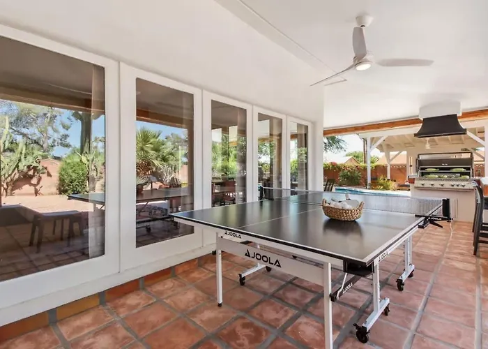 Holiday home Serene Heated Pool & Games Phoenix
