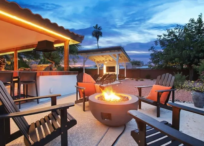 Serene Heated Pool & Games * Phoenix