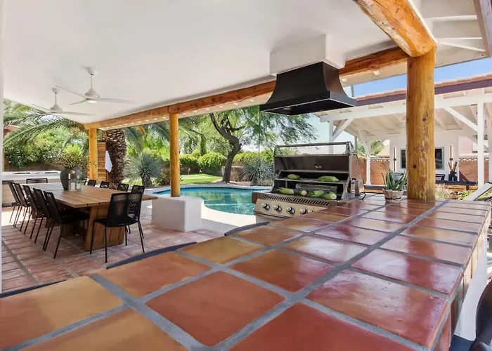 Holiday home Serene Heated Pool & Games *