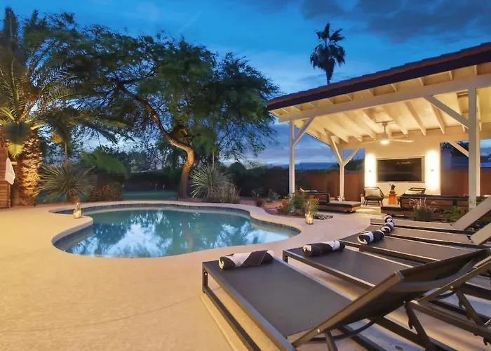 Serene Heated Pool & Games *